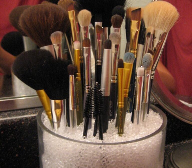 Sephora Inspired Makeup Brush Holder